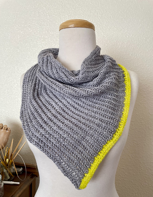 Brioche Kerchief Cowl