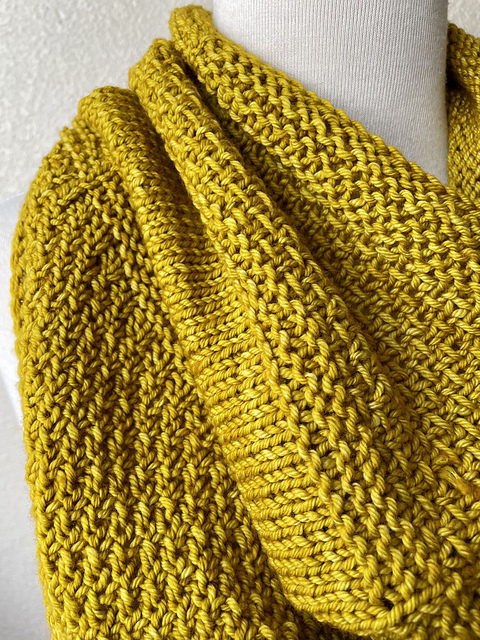 Sugarloaf Cowl