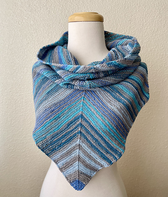 Ravelry Echo Kerchief Cowl/Cape pattern by Nick Davis