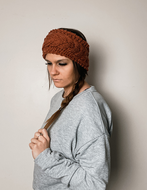 Cabled Ear Warmer