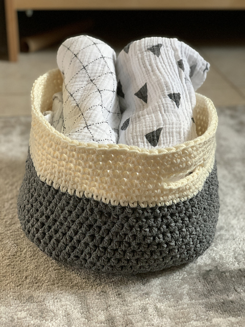 Simple Basket