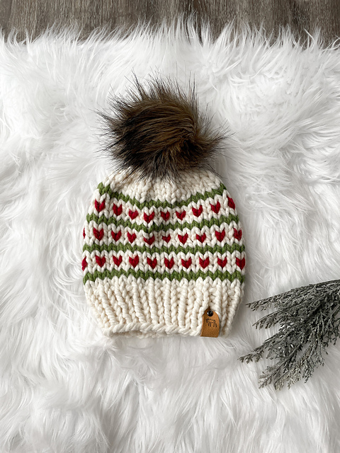 Holiday Hearts Hat