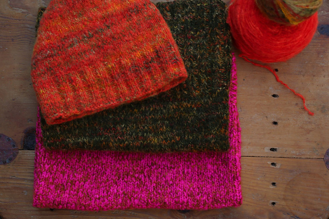 Cabin Essence Hat and Cowl