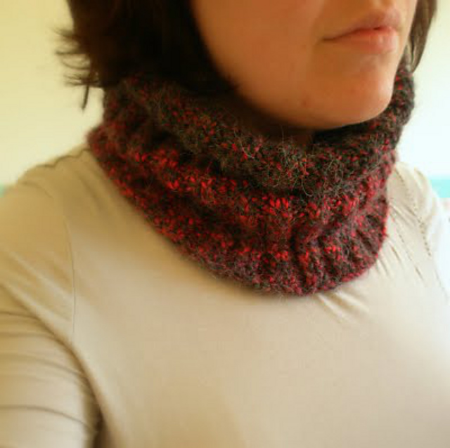 Chunky Rib Stitch Cowl