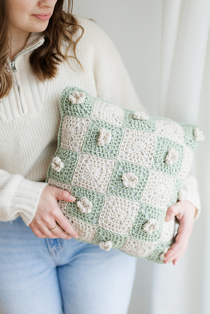 Avonlea Pillow