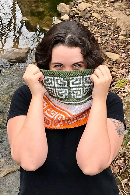 Pádraig Mosaic Cowl