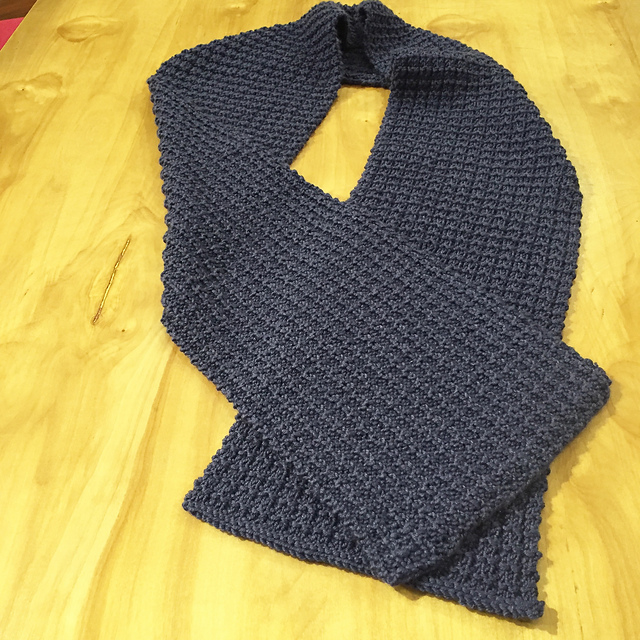 Waffle Stitch Reversible Scarf