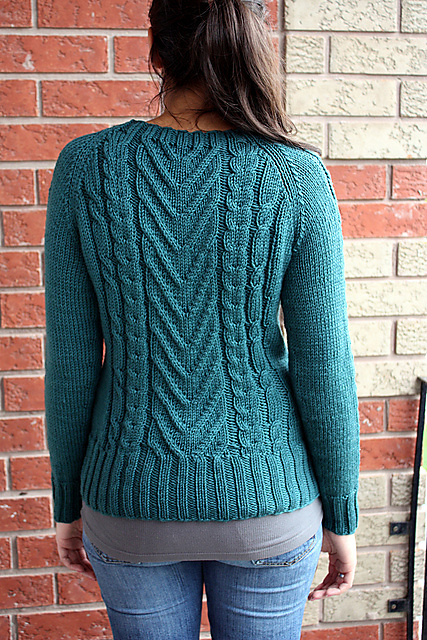 Vertebrae Pullover