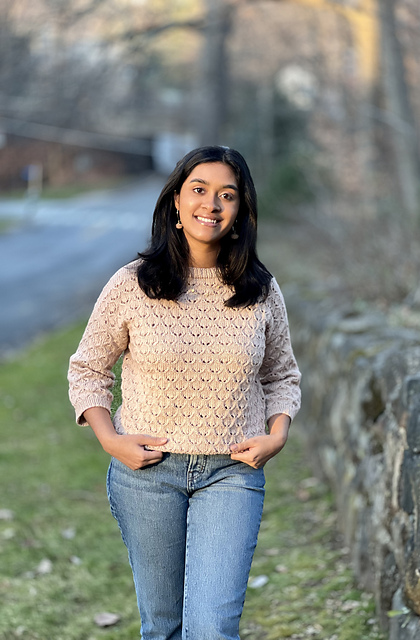 Aarohi Pullover