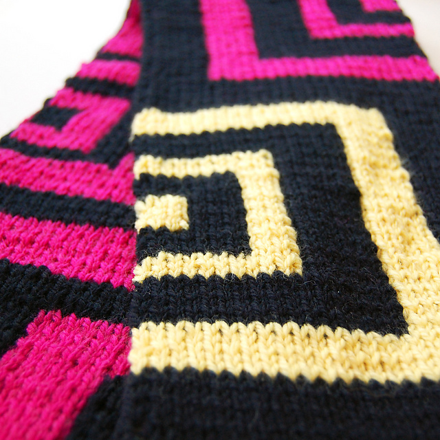 Square Echoes Double Knit Scarf Chart