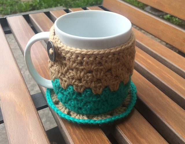 Easy Cozy with Coaster