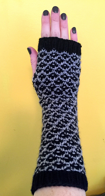 Cora Mitts