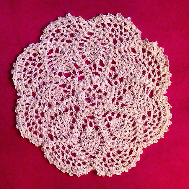 Pretty Pineapple Doily