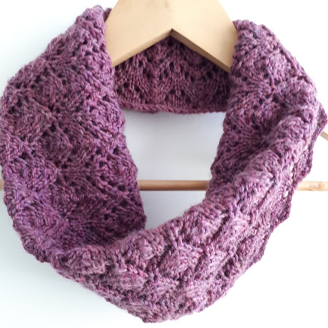 Alderfen Cowl
