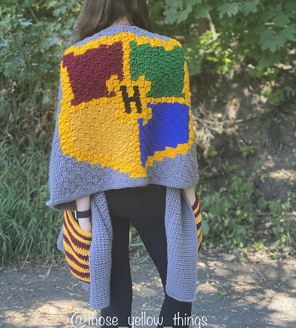 Harry Potter Pocket Shawl