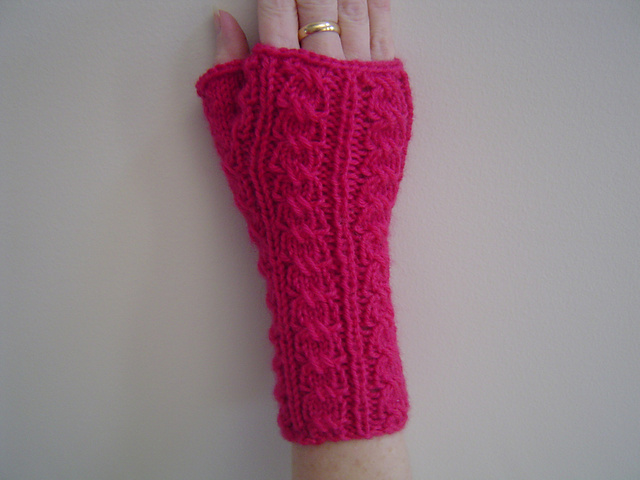 Candy Ribbon Mitts