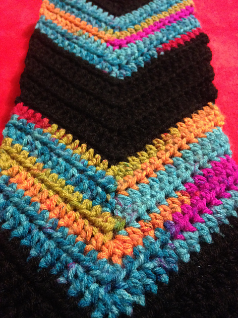 Big Arrow Chevron Scarf