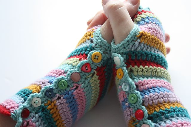 Stripy Mitts