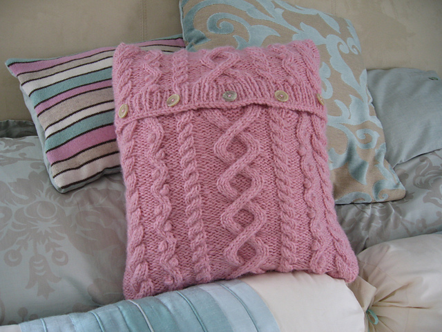 Dixie Pillow