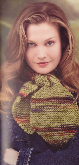 Lichen Ribbed Garter Scarf