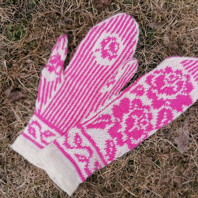 Ruusu mittens
