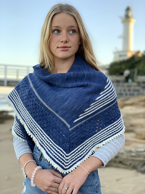 Ravelry: Continuum pattern by Georgie Nicolson