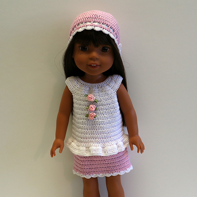Wellie Wishers Clothes 4 - Top, Skirt and a Hat