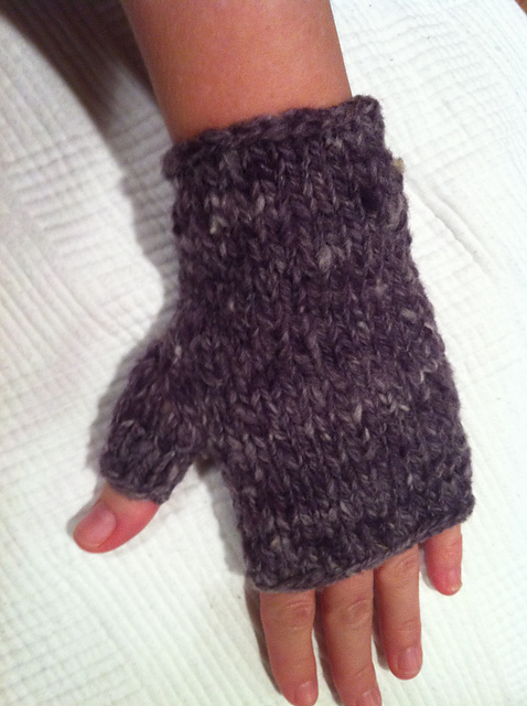 Easy, Quick Knitted Wrist Warmers