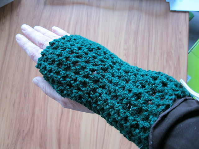 Made in a Minute Mesh Mitts