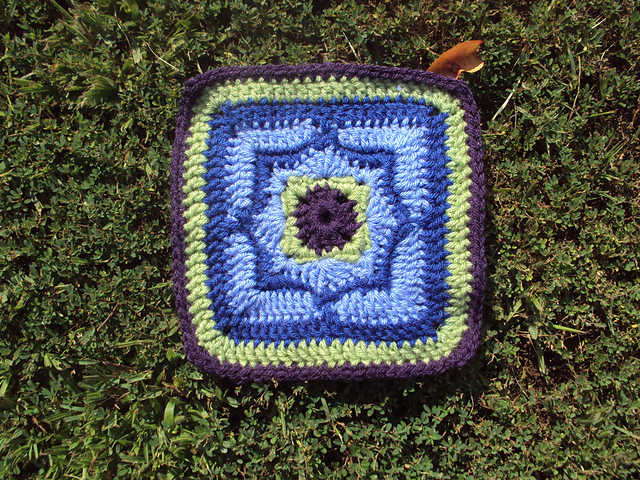 Granny Square 18