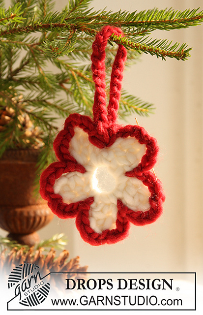 0-736 Christmas decoration