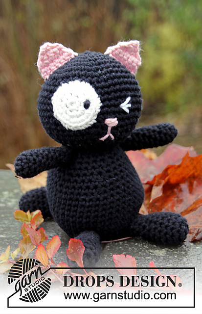 B21-44 Sylvester the cat