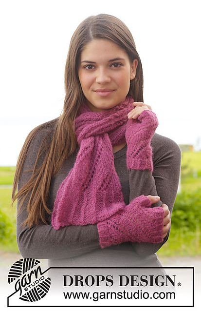 156-41 Ibis Rose Scarf