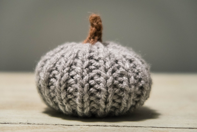 Knitted Halloween Pumpkin