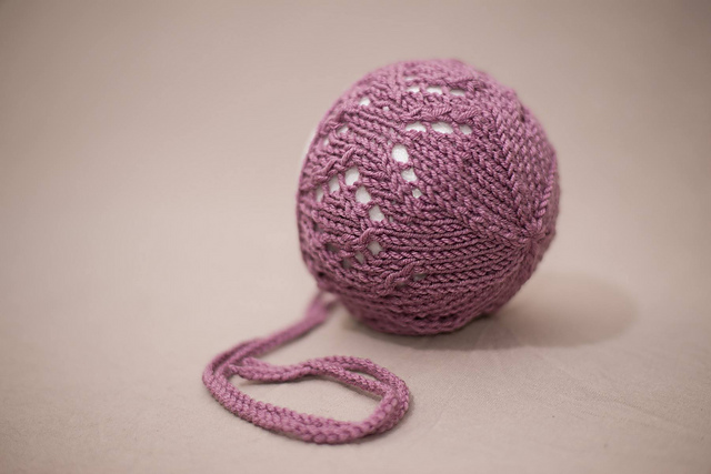 Victoria Newborn Bonnet