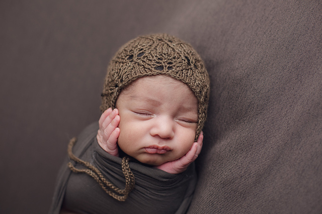 Peter Newborn Bonnet