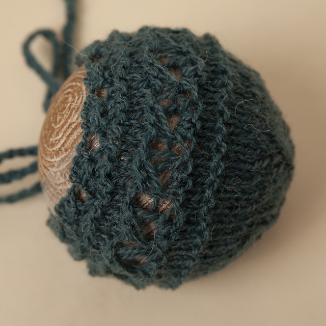 Yazmin Newborn Bonnet