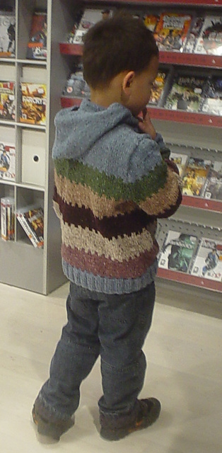 843 Pull a Capuche
