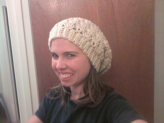Shell-V Slouchy Beanie