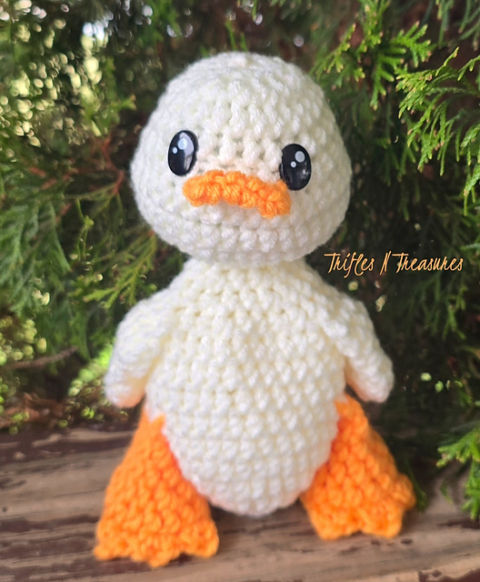 No-Sew Goose Snuggler
