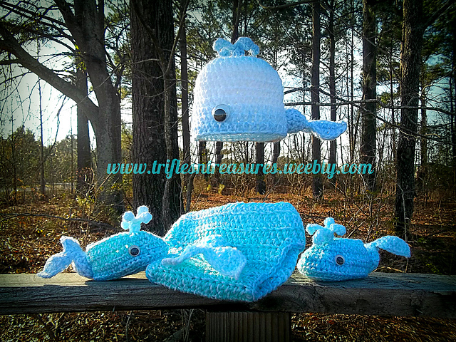 Whale's Tale Infant Photo Prop Set
