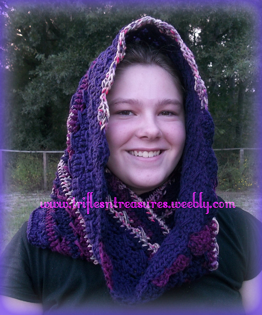 Swingback Hooded Cowl
