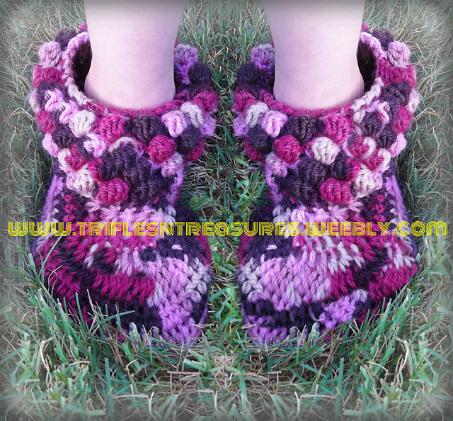 Adult Bobble Boots