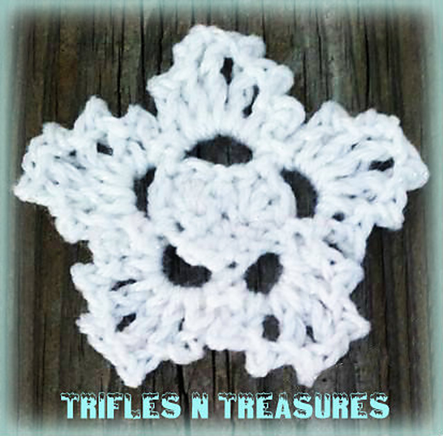 Snowy Heart Applique