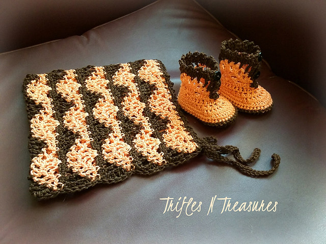 Rustic Lace Bonnet & Booties