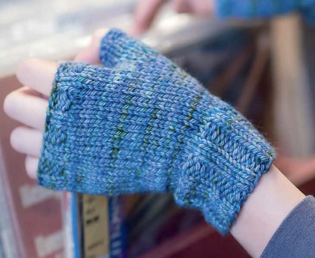 Mountain Time Mitts