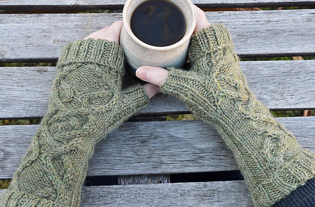 Cèilidh Fingerless Mitts