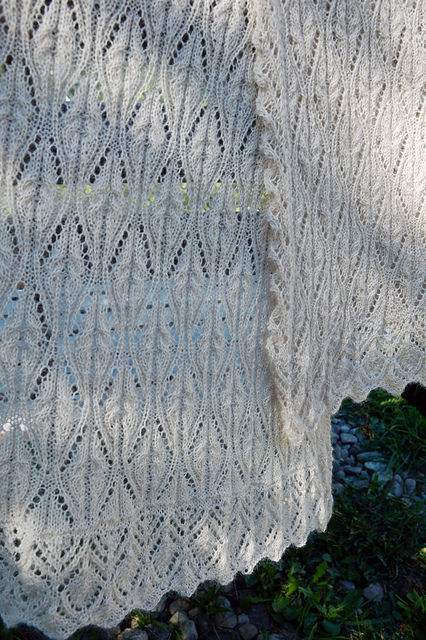 Ravelry: Heather June pattern by Kelly G.