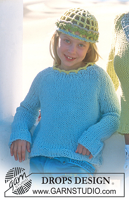 88-26 a - Girls' Pullover