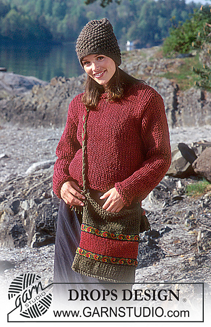 67-22 Autumn Cranberries Hat